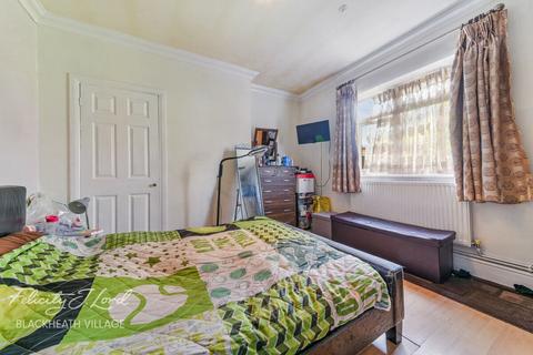 1 bedroom flat for sale, Leverholme Gardens, London, SE9