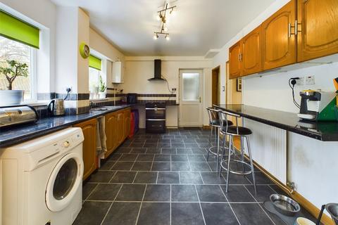 4 bedroom semi-detached house for sale, Marten Road, Bulwark, Chepstow, Monmouthshire, NP16