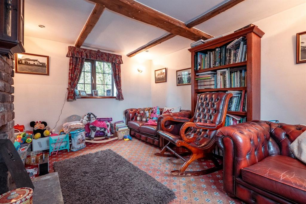 Sitting Room/Snug
