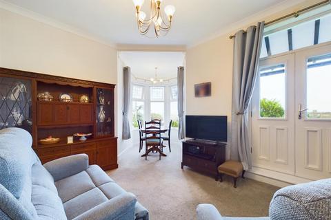 2 bedroom apartment for sale, Great Boughton, Chester CH3