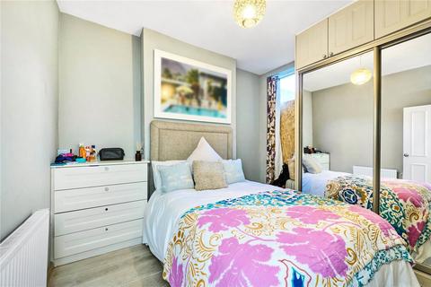 2 bedroom flat for sale, Stephendale Road, London, SW6
