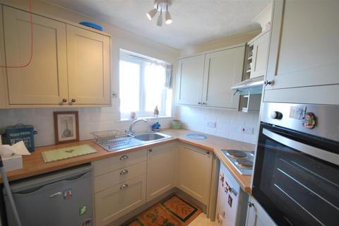 1 bedroom apartment for sale, Chapelfields, Frodsham WA6