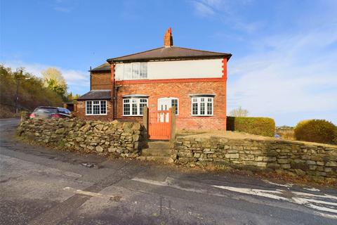 2 bedroom end of terrace house for sale, Kingsley Road, Cheshire WA6