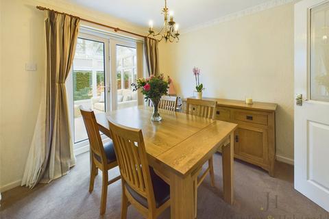 3 bedroom detached house for sale, Kerridge Close, Cheshire CW10