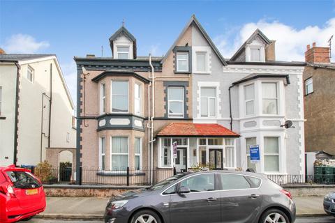 2 bedroom apartment for sale, Llandudno, Conwy LL30