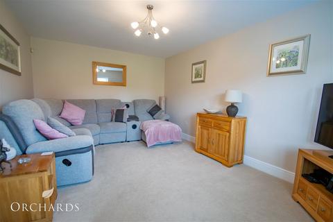 5 bedroom detached house for sale, Simms Close, Bedford MK43