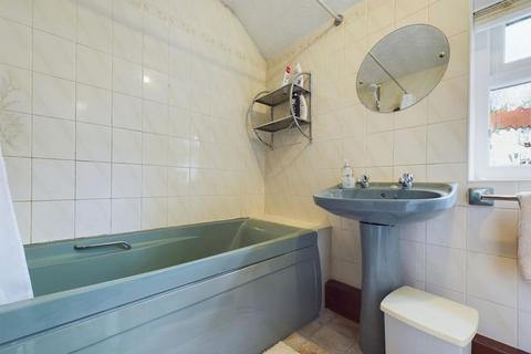 2 Ash Lea, Castleton, Whitby, YO21 2EW