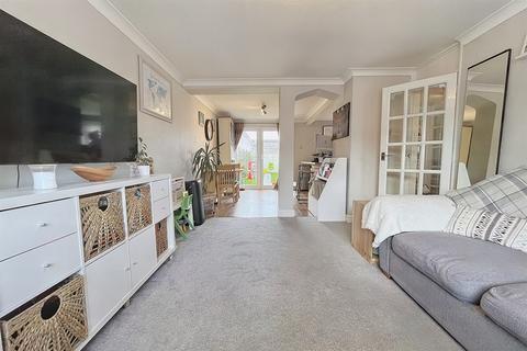 3 bedroom end of terrace house for sale, Mudeford