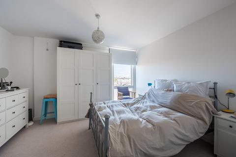1 bedroom flat to rent, ALBANY ROAD, SE5