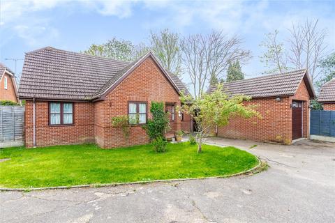 2 Bonnett Mews, Hornchurch, RM11 1SQ