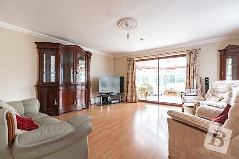2 Bonnett Mews, Hornchurch, RM11 1SQ