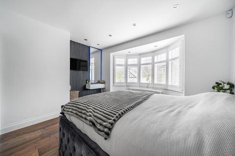 114 Birch Tree Avenue, West Wickham, BR4 9EL