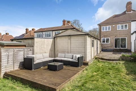 114 Birch Tree Avenue, West Wickham, BR4 9EL