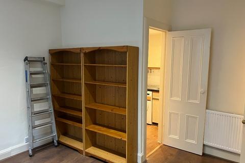 1 bedroom flat to rent, Orwell Terrace, Dalry, Edinburgh, EH11