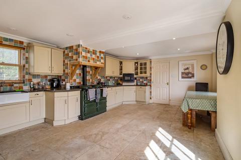 4 bedroom detached house to rent, Siddington, Cirencester, GL7
