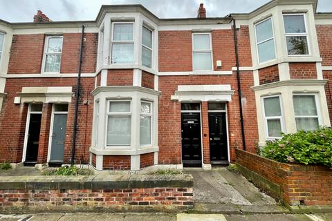 2 bedroom flat for sale - Doncaster Road, Newcastle upon Tyne, NE2