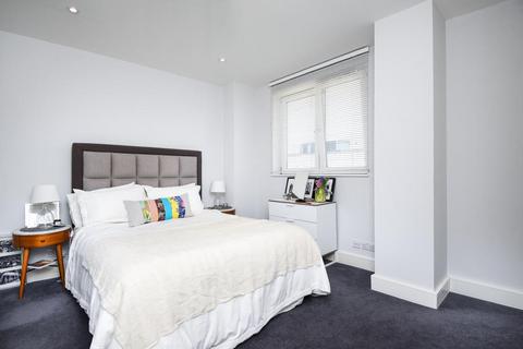 2 bedroom apartment to rent, Baynards,  Chepstow Place,  W2