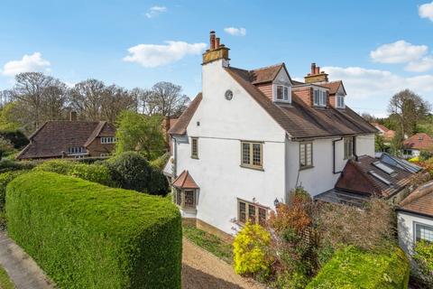 5 bedroom detached house for sale, Austenway, Chalfont St. Peter, Gerrards Cross, Buckinghamshire, SL9