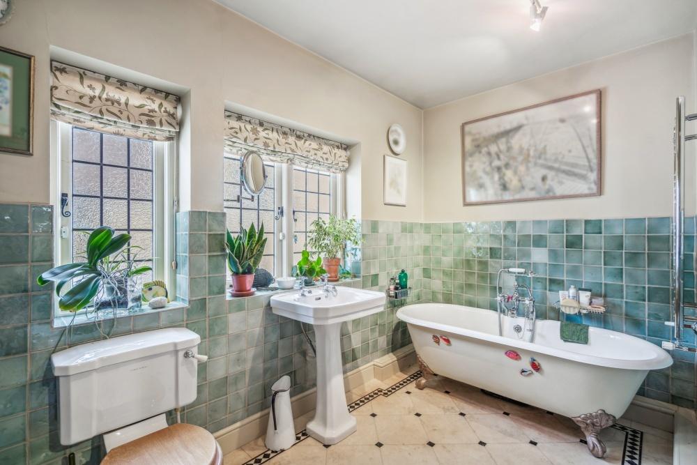 Bathroom (17)