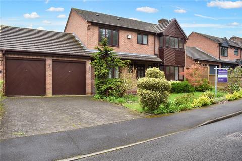 4 bedroom detached house for sale, St. Augustine Drive, Worcestershire WR9