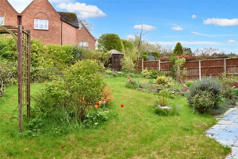 4 bedroom detached house for sale, St. Augustine Drive, Worcestershire WR9