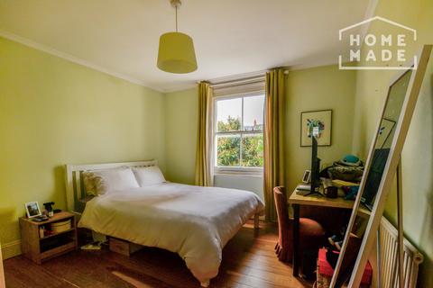 2 bedroom flat to rent, Matheson Road, West Kensington, W14