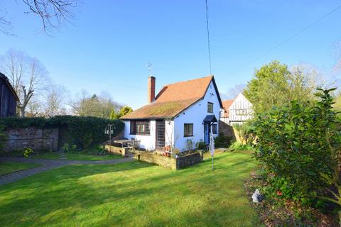 2 bedroom detached house to rent, Boxted Church Road, Great Horkesley, Colchester, CO6