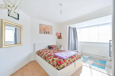 2 Turner Road, New Malden, KT3 5NL