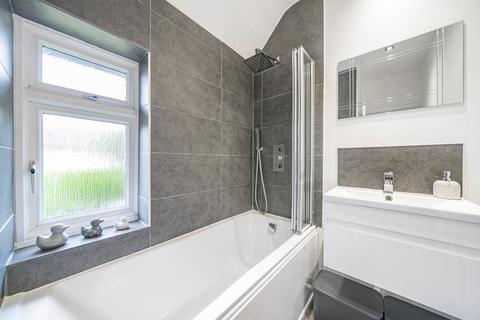 20 Elmerside Road, Beckenham, BR3 4AJ