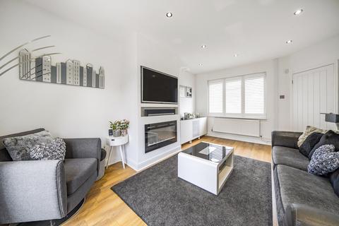 20 Elmerside Road, Beckenham, BR3 4AJ