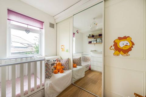 29 Heatham Park, Twickenham, TW2 7SF