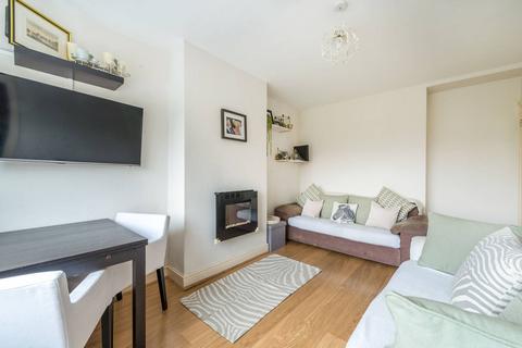29 Heatham Park, Twickenham, TW2 7SF