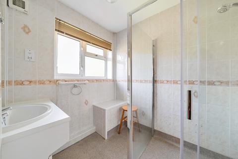 112 Longfield Road, Winnall, Winchester, SO23 0NU