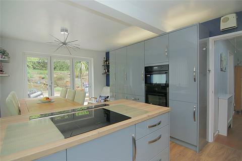 12 Farriers Croft, Bradford, BD2 1ET