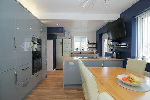 12 Farriers Croft, Bradford, BD2 1ET