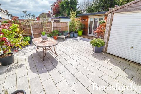 46 Avon Road, Upminster, RM14 1QU