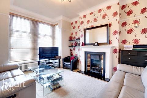 121 Courtland Avenue, Ilford, IG1 3DR