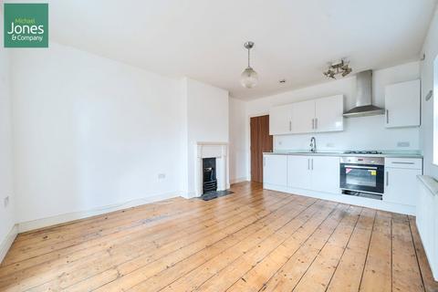 1 bedroom property to rent, Rowlands Road, Worthing, West Sussex, BN11