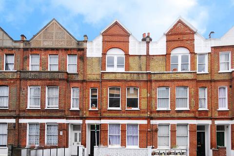 3 bedroom flat to rent, Heyford Terrace, Vauxhall, London, SW8