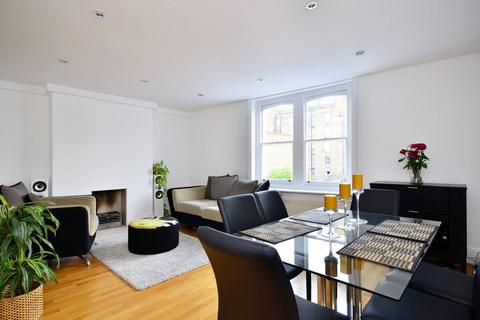 3 bedroom flat to rent, Heyford Terrace, Vauxhall, London, SW8