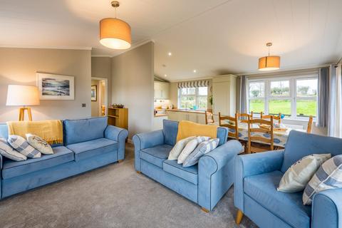 3 bedroom lodge for sale, Otterham Cornwall