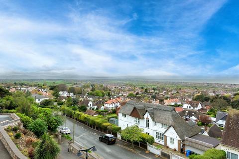 5 bedroom detached house for sale, Mount Ida Road, Prestatyn, Denbighshire LL19 9EL