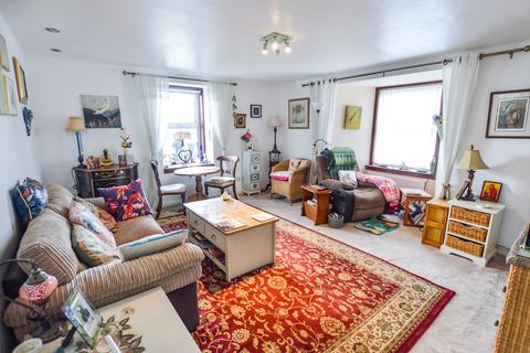 2 bedroom flat for sale, 1a Burnlea Road, Largs, KA30 8BX