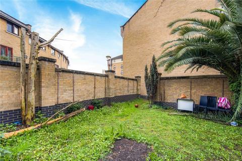 3 bedroom end of terrace house for sale, Pankhurst Avenue, Royal Docks, London, E16