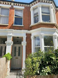 2 bedroom apartment to rent, Cromford Road, London SW18