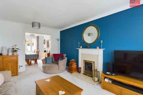 64 Tinney Drive, Truro, TR1 1AQ