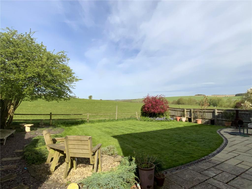 West Manton, Manton, Marlborough, Wiltshire, SN8 4 bed detached house ...