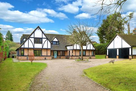 undefined, Finch Lane, Knotty Green, Beaconsfield, Buckinghamshire, HP9