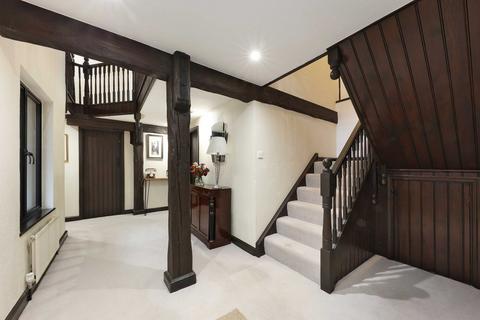 undefined, Finch Lane, Knotty Green, Beaconsfield, Buckinghamshire, HP9