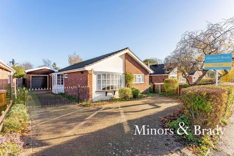 3 bedroom detached bungalow to rent, Laxfield Road, Sutton, NR12